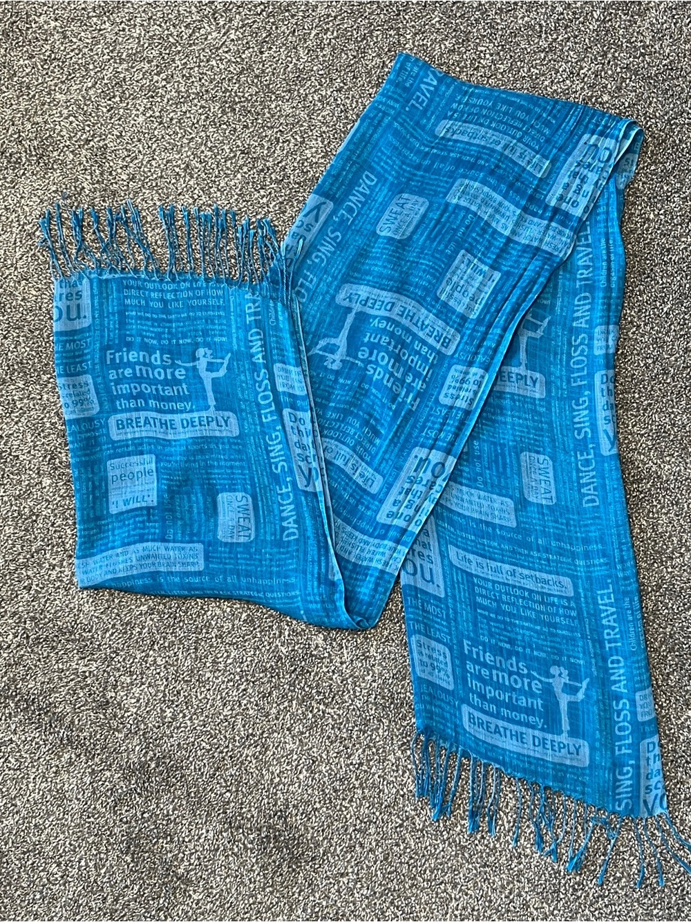 lululemon athletica Manifesto Teal Blue Fringe Scarf - Picture 2 of 4